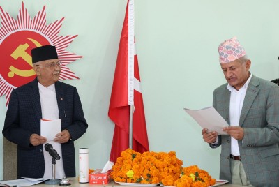  मदन भण्डारी फाउन्डेसनलक्षित ओलीको टिप्पणी- नेताको सम्मानमा खोलिएका संस्थाहरु ठगी खाने भाँडो हुनु हुँदैन 